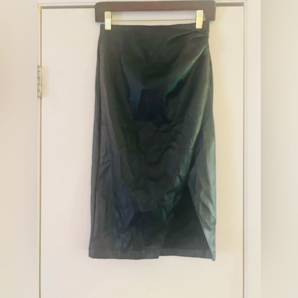 Abercrombie & Fitch Whimsygoth Vegan Leather Pencil Sexy Fitted Midi Skirt Xs